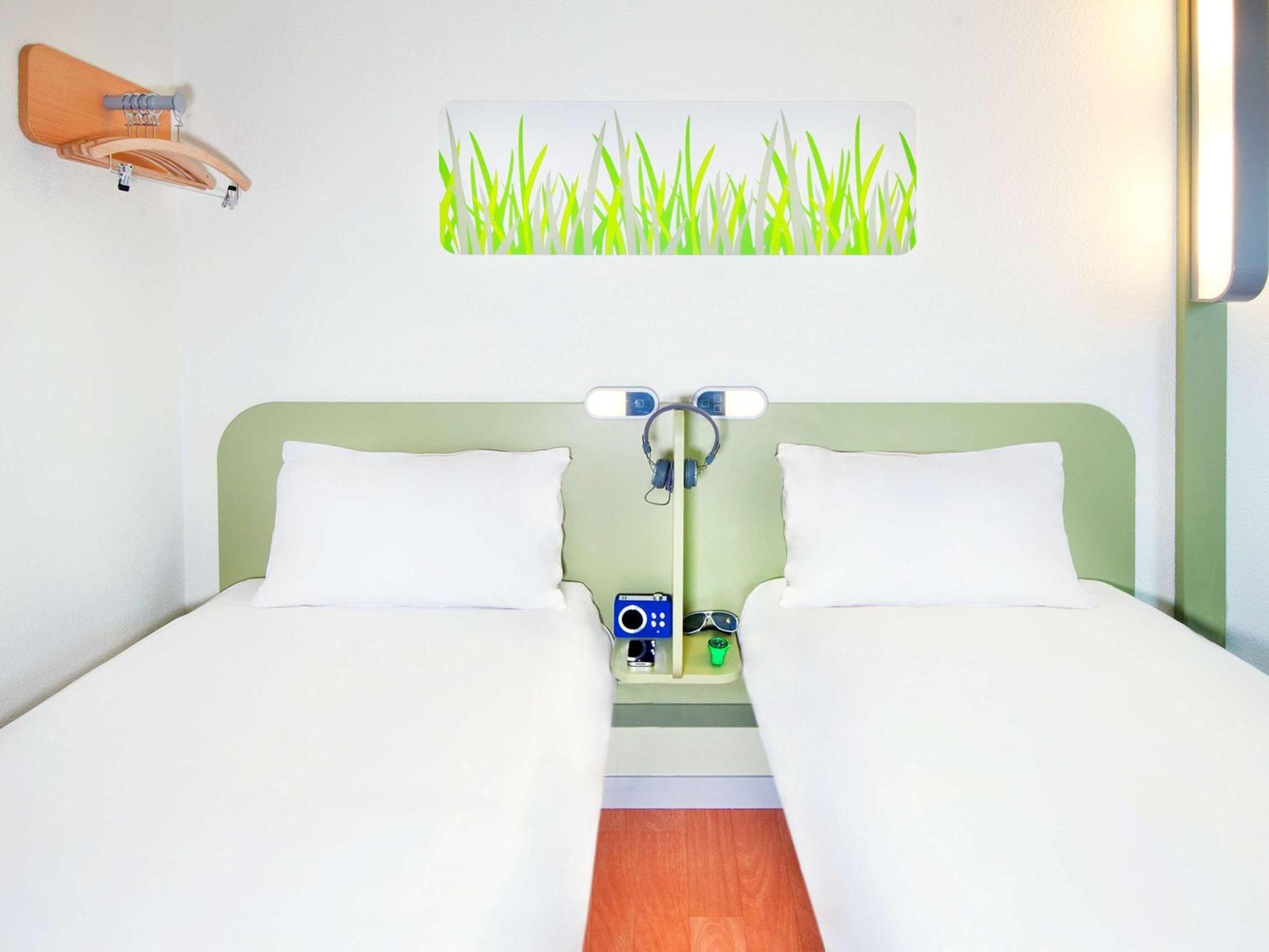 Ibis Budget Rouen Parc Des Expos Zenith Saint-Étienne-du-Rouvray Buitenkant foto
